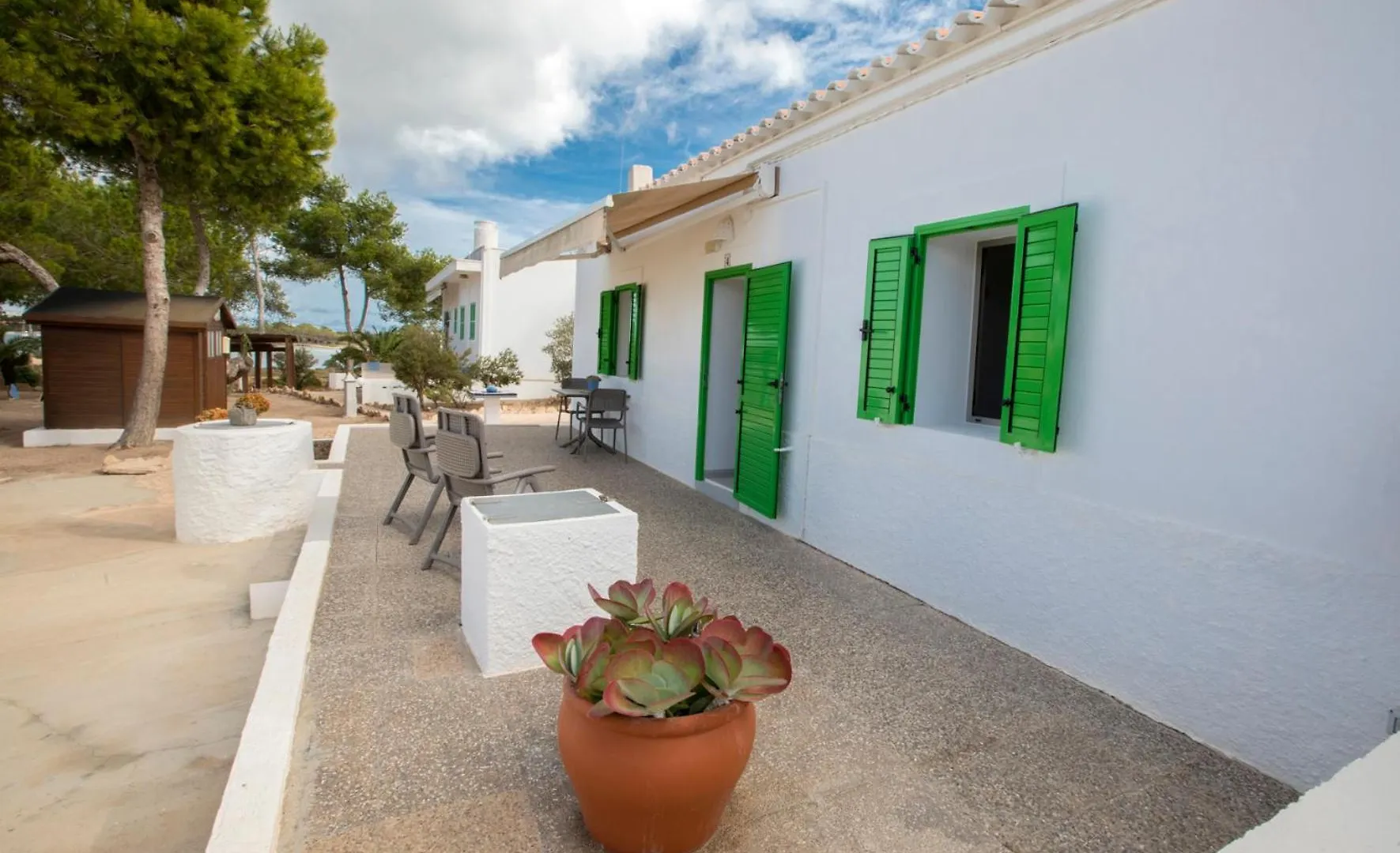 Apartamentos Can Guasch Formentera La Savina  Spain