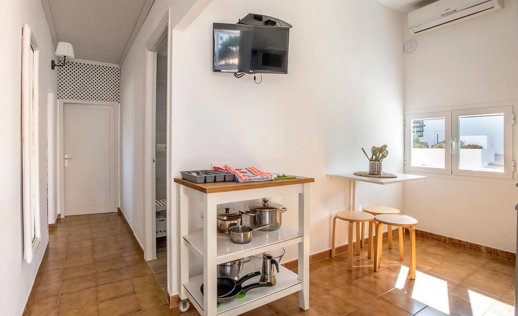 Apartamentos Can Guasch Formentera La Savina  0*, La Savina (Formentera) İspanya